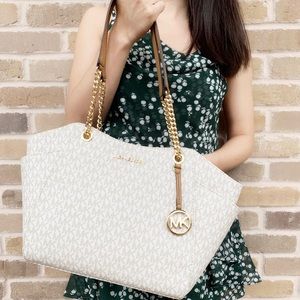 Michael Kors Jet Set Travel Large Chain Shoulder Tote Vanilla MK Signature Acorn